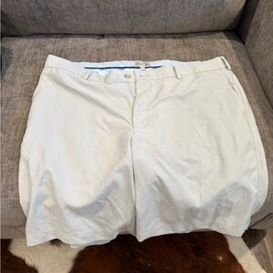 Peter Millar Light Cream Flat Front Shorts